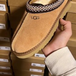 Uggs Size 6-9