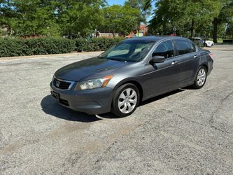 2008 honda Accord con 126 mil millas