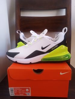 New size 9.5 Men's $80