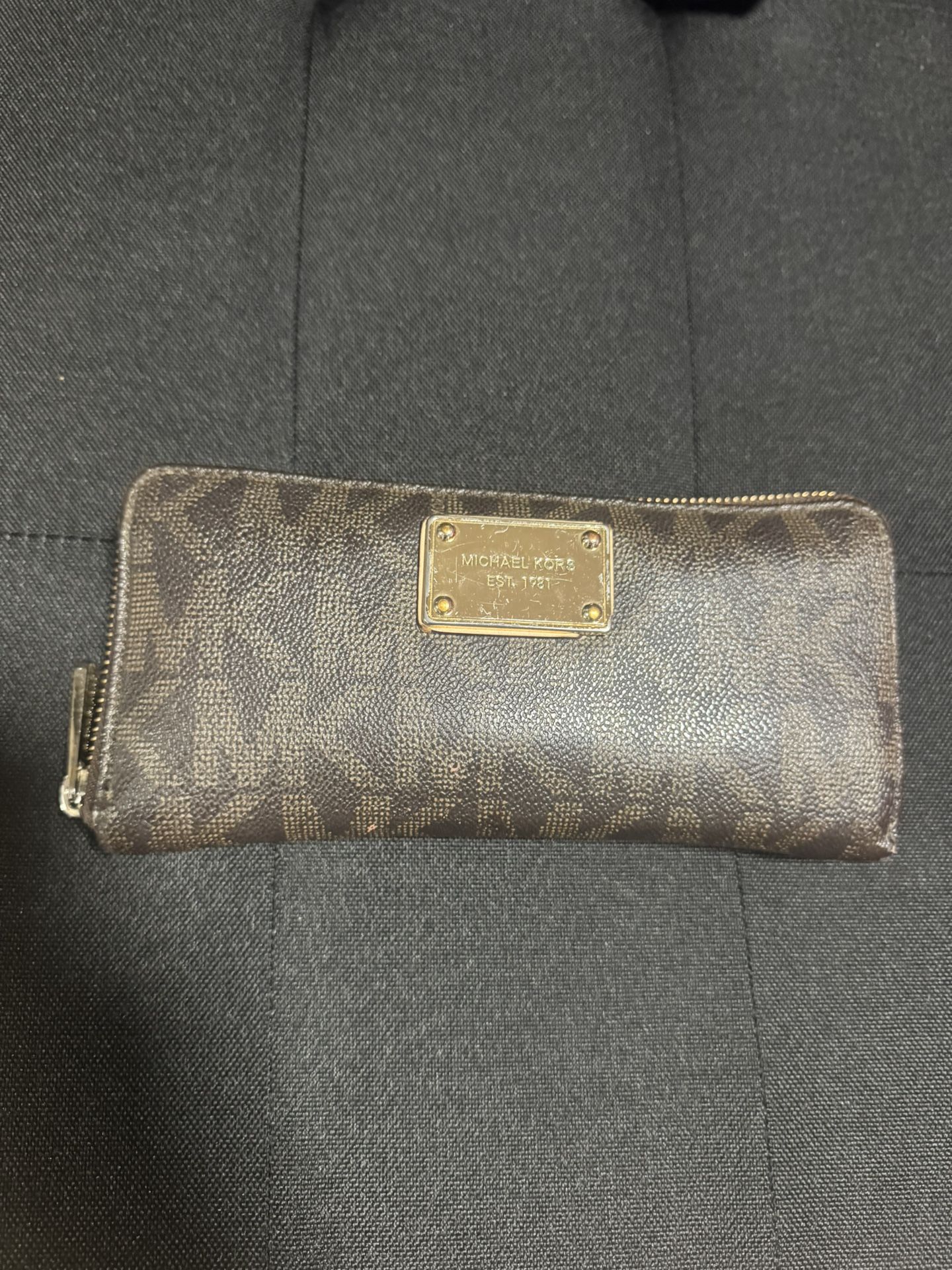 Micheal Kors Wallet