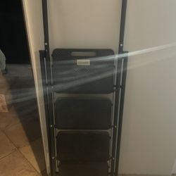Small Ladder 