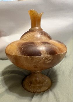 Vintage Italian Onyx Lidded Urn / Candy Dish – Hand Carved – Made in Italy – Natural Stone Decor