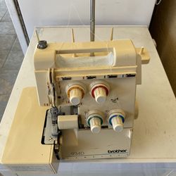Brother 934d Compact Overlock Serger Sewing Machine
