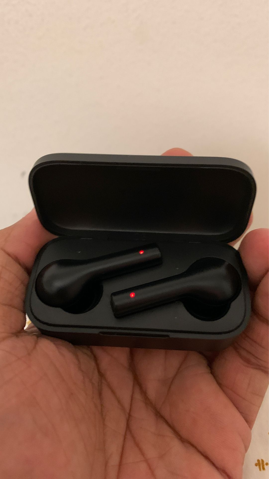 Brand new Aukey wireless bluetooth earbuds