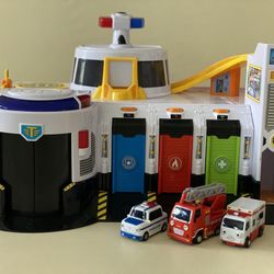 Tayo emergency center toy 2025