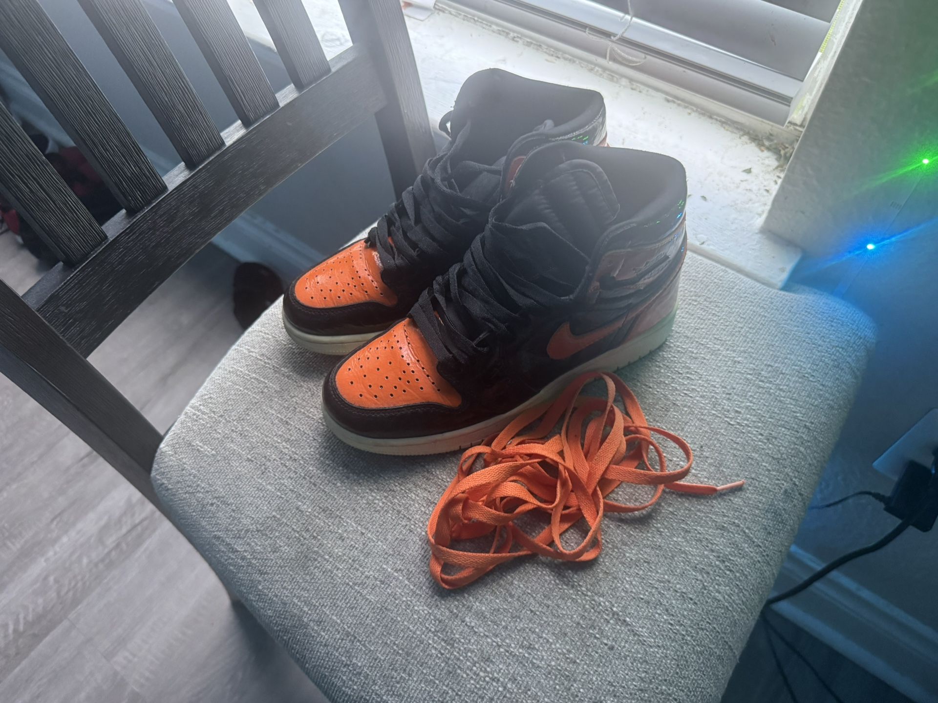 Jordan 1s For $70