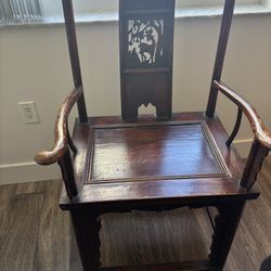 Antique Style chair