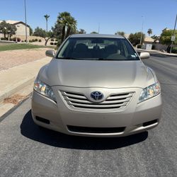 Toyota Camry 