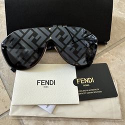 Sunglasses Fendi 