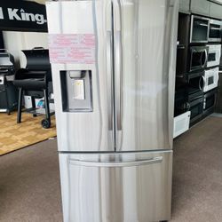Samsung 28 Cu. Ft. Fingerprint Resistant Stainless Steel 3-Door French Door Refrigerator With CoolSelect Pantry 5YBF