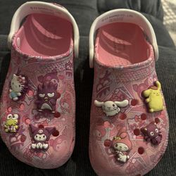 Hello Kitty Crocs