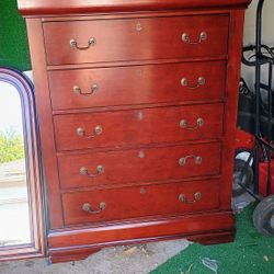 Cherry Wood Dresser Chest With Mirror