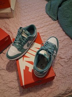 Shoe