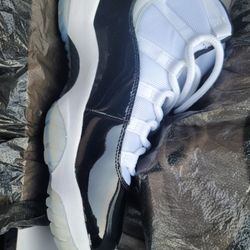 Jordan 11 Concord DS sz 11 🏀
Jordan 11 Bred Low DS sz 11 🔥
Jordan 14 Ferrari DS sz 11 🚗

All BRAND NEW in box, never worn.  
Cash only, serious buy