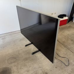 Vizio 70” TV Broken