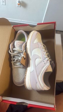 Nike dunks for women
