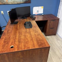 Office Desk