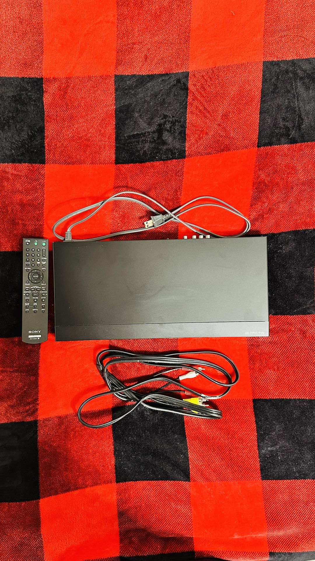 Sony DVP-NS57P CD/DVD Player with Remote and Component Cable Tested