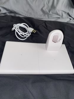 QI 3-in-1 Apple charger 