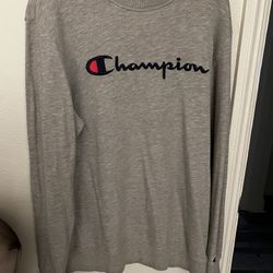Men’s gray champion sweatshirt large *sport athletic pullover casual lightweight*