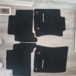 4 Runner Carpet Mats