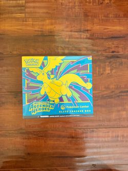Pokemon Center ETB