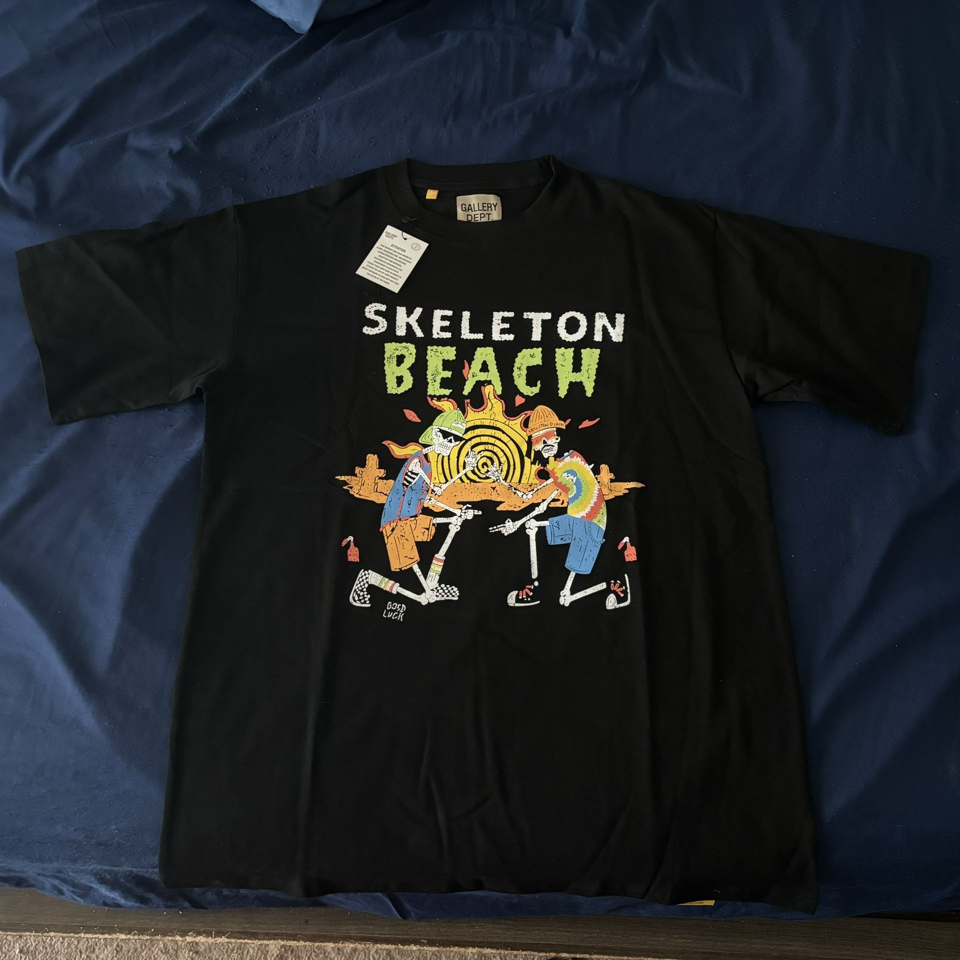 READ DESC) Gallery Dept. Skeleton Beach T Shirt