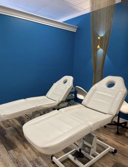 2 Facial And Lashes Chairs
