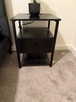 2 Night stands w charger ports