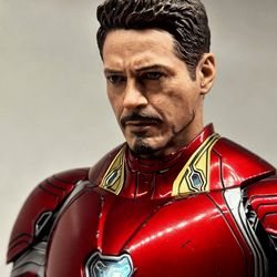 HOT TOYS MARK 50 IRONMAN
