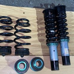 One Piece Suspensions !