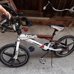 Mongoose BMX BIKE