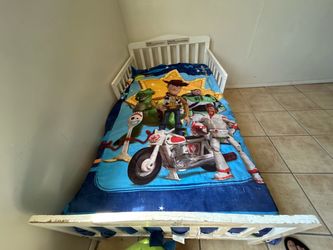 White Wood Toddler Bed Frame