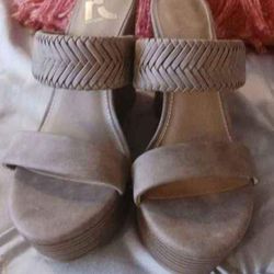 Pretty Summer Wedge Heels Size 5 In A Half Brand New
