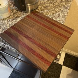 Walnut cutting board