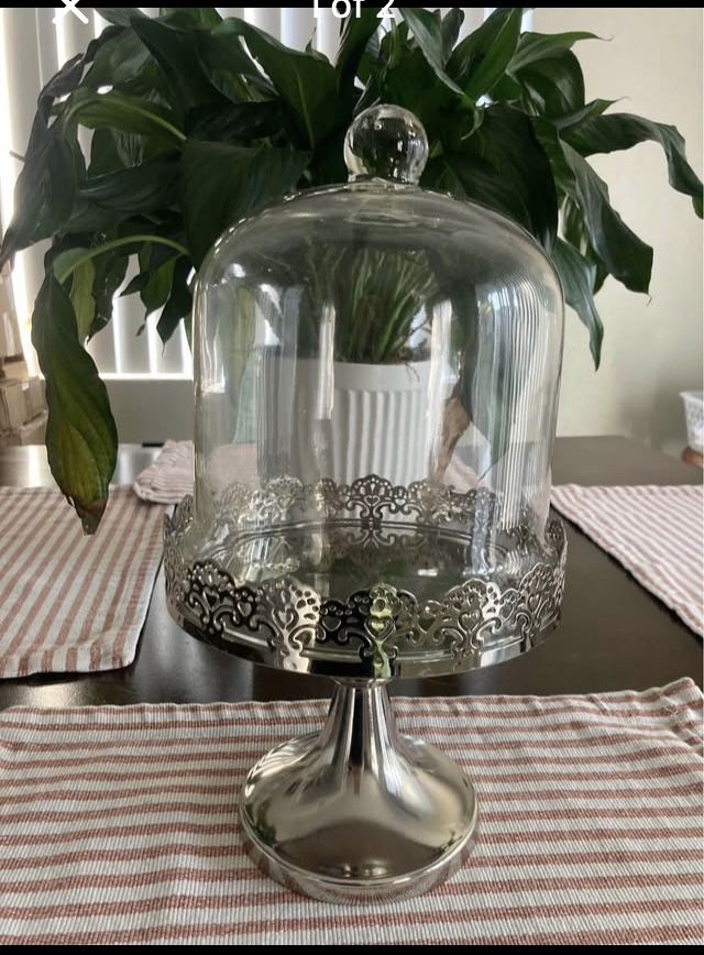 Silver Lattice Cupcake stand