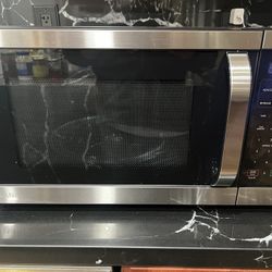 VISSANI MICROWAVE OVEN FAMILY SIZE