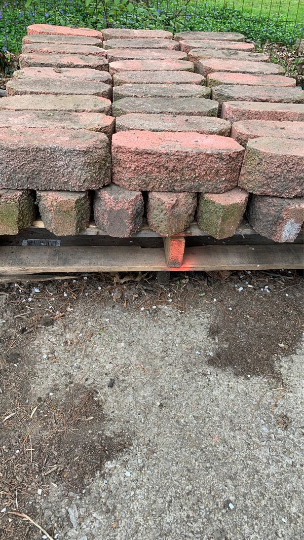 Garden edging bricks 1.00 each of all for 60.00 for Sale in Westlake