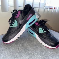 Women Nike Air Max Size 6 Youth