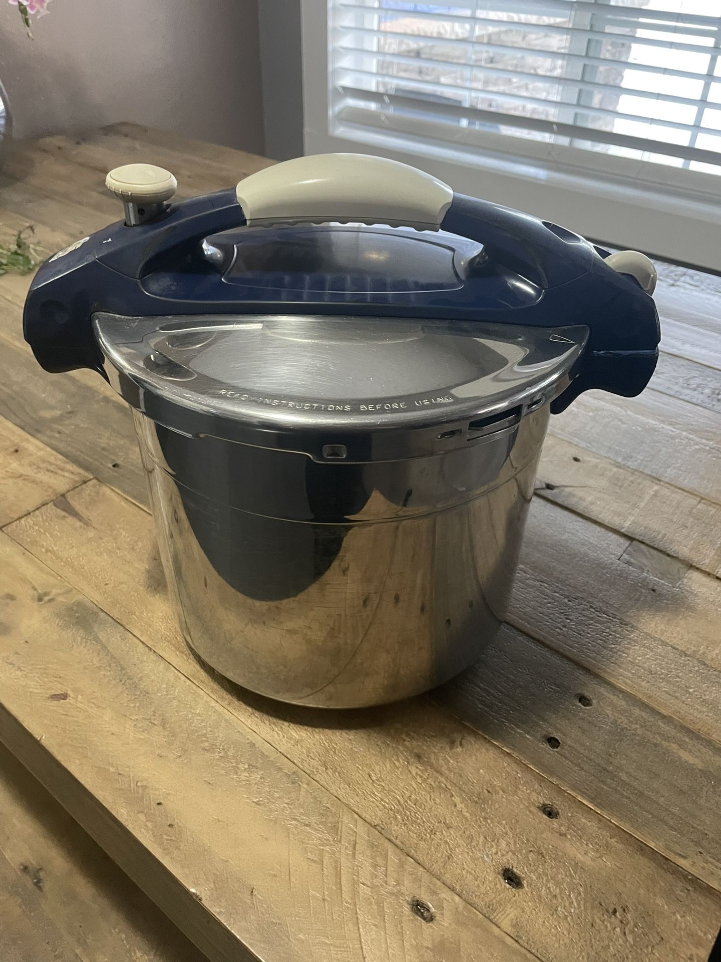 Royal prestige pressure pot