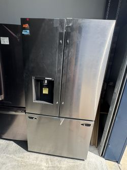 Refrigerator Open Box 