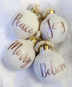 Bambalinas personalizadas- Ornaments