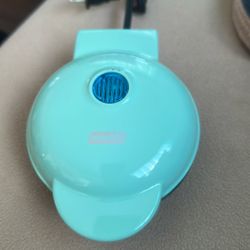 Mini Waffle Maker Asking $8.00