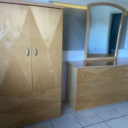 Dresser And Wardrobe