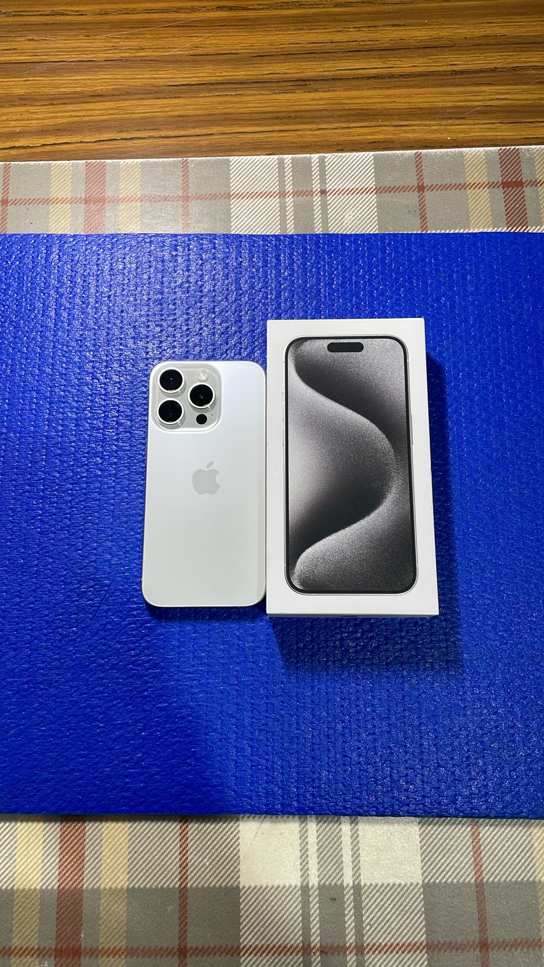 Iphone 15pro 128gb White Color Unlocked