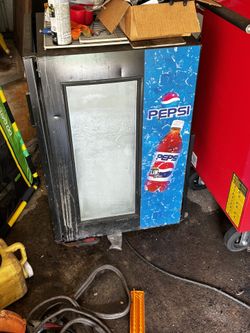Old Pepsi Cooler 