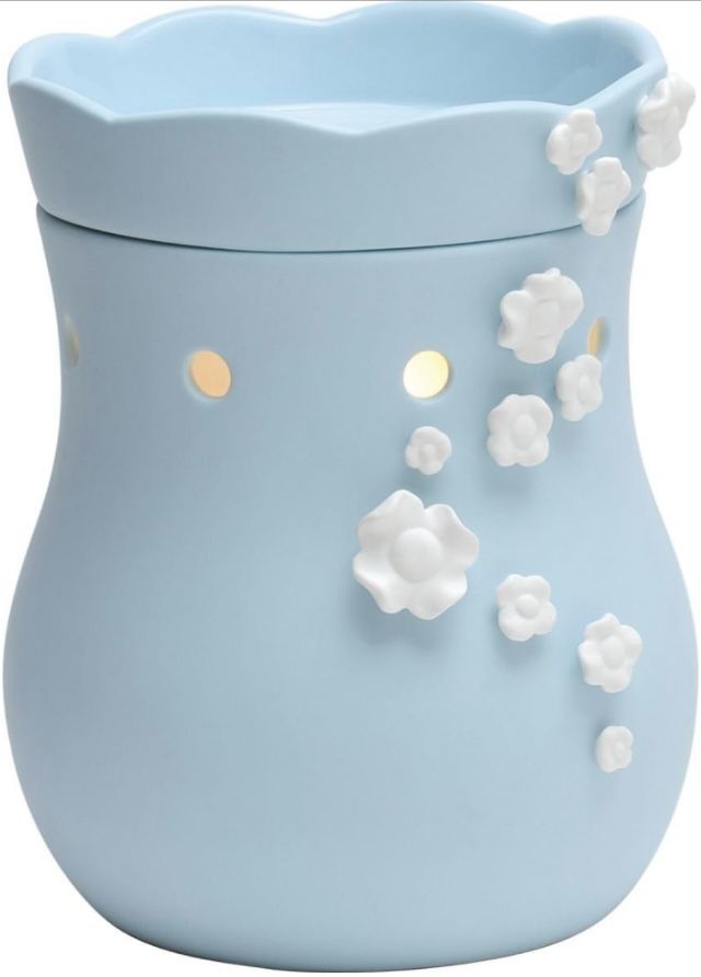 Brand New Scentsy Baby’s Breath Warmer