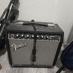 Fender "Champion 20" Guitar practice amplification