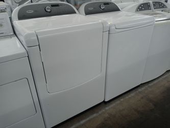 Whirlpool Cabrio top load washer and dryer set on pedestals - Free delivery
