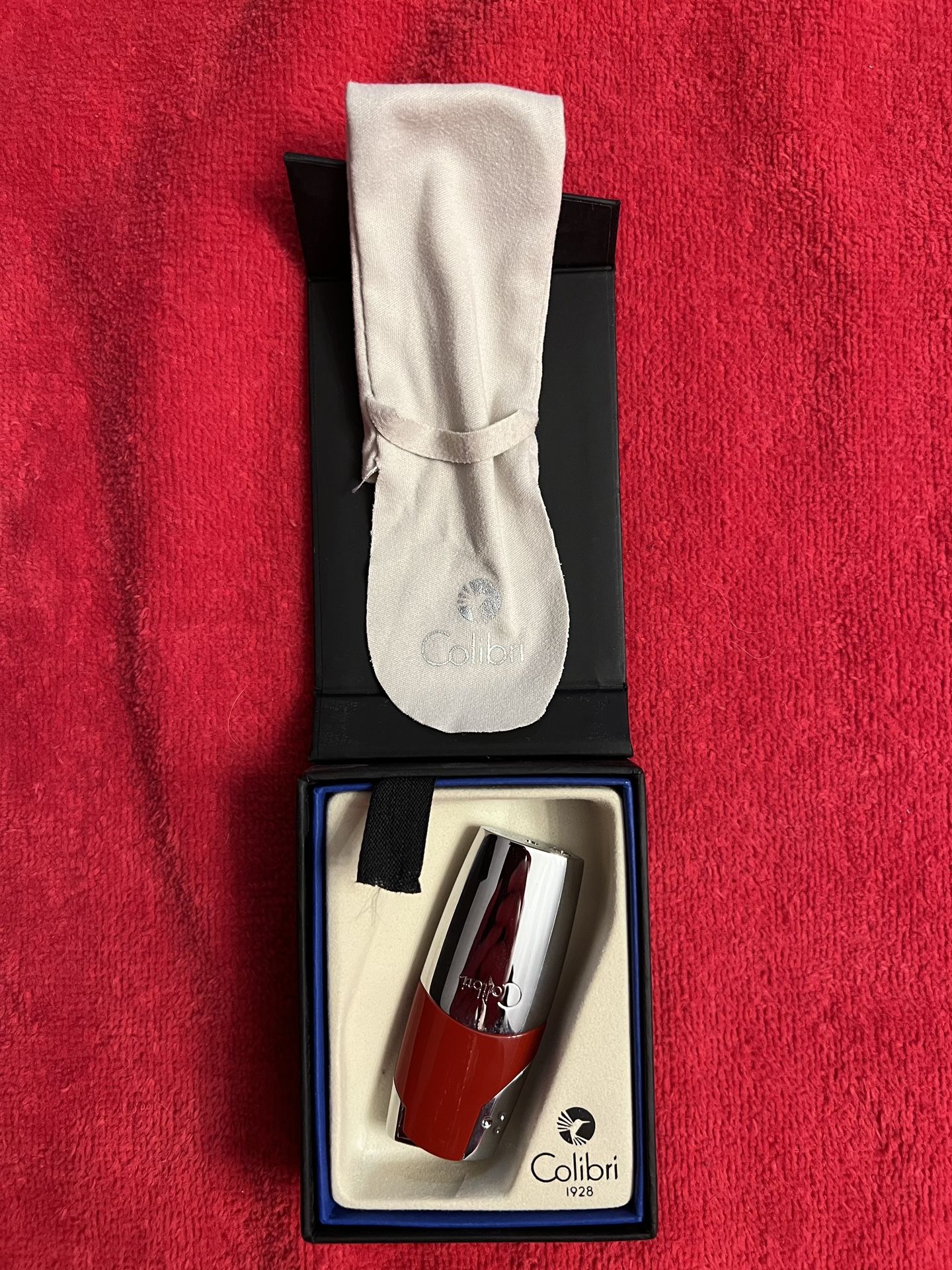 COLIBRI JET SINGLE FLAME RED RUBBER & SATIN CHROME LIGHTER